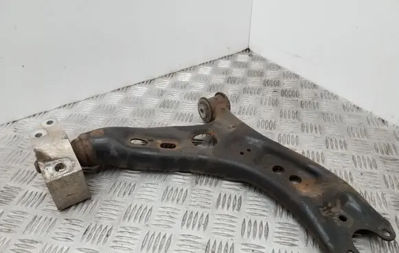 Volkswagen PASSAT B7 Front lower control arm/wishbone 1K0407166