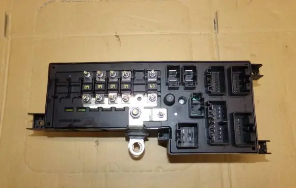 Volvo S60 Fuse box set 8637841