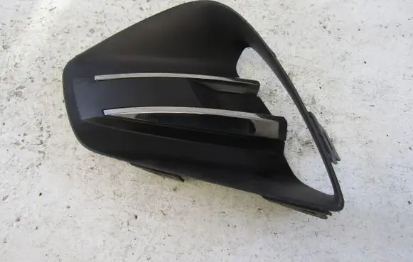 Renault Clio V Front bumper lower grill 263362697R