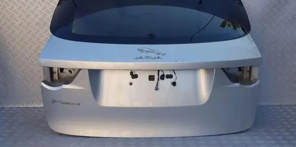 Jaguar F-Pace Tailgate/trunk/boot lid HK83