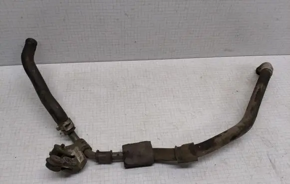 Mazda 323 Engine coolant pipe/hose