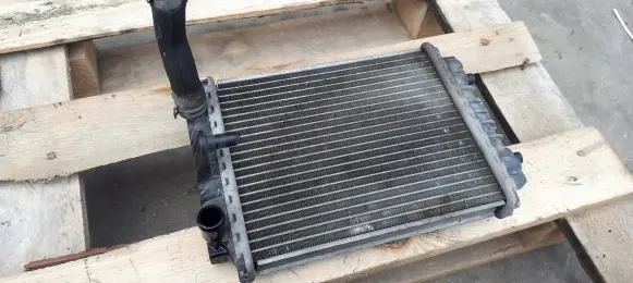 Audi A4 S4 B8 8K Coolant radiator 8K0121212