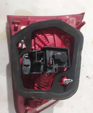 Volkswagen Touareg II Tailgate rear/tail lights 7P6945094C