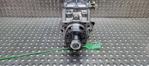 Ford Mondeo Mk III Fuel injection high pressure pump S26378573 1S7Q9A543AB 0470504021