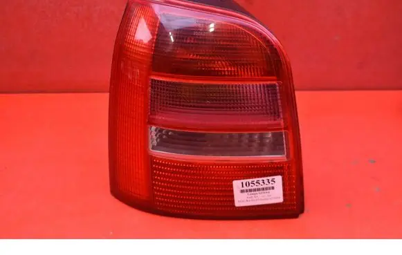 Audi A4 S4 B5 8D Rear/tail lights 8D9945095D