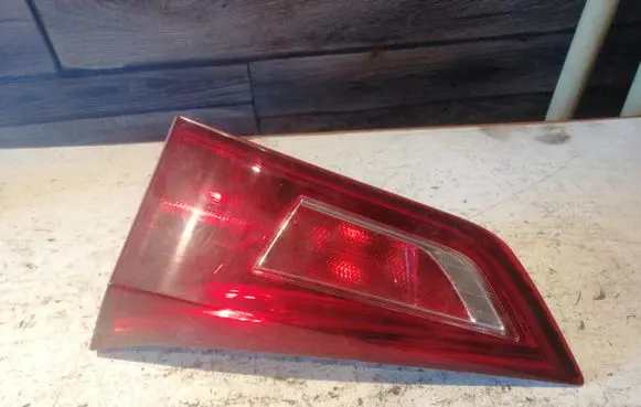 Toyota Auris E180 Rear/tail lights