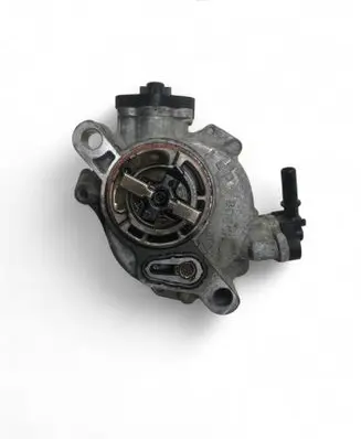 Peugeot 208 Vacuum pump 9804021880