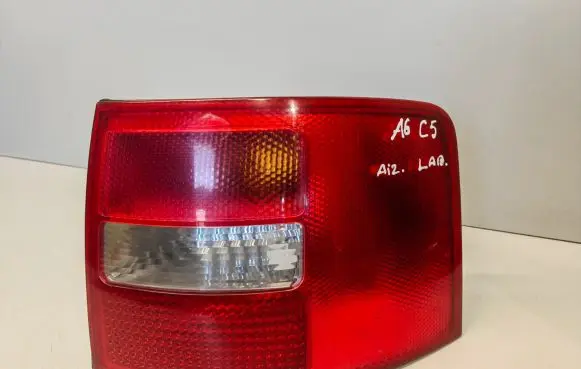 Audi A6 S6 C5 4B Rear/tail lights 4B9945096F