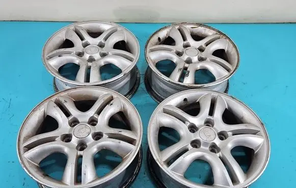 R16 alloy rim