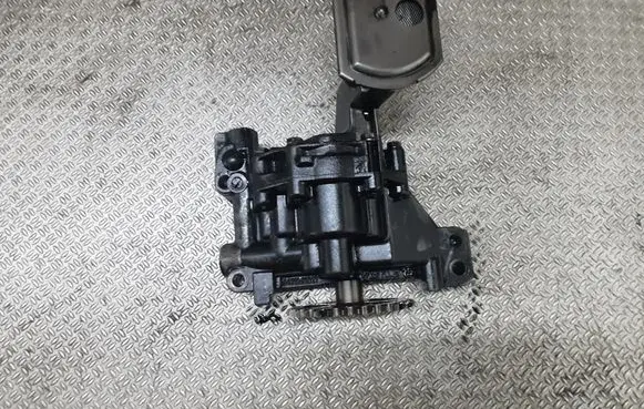 Volvo V50 Oil pump 9431291021