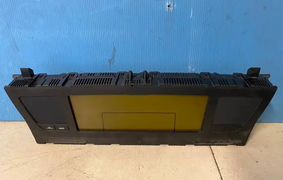Citroen C4 I Picasso Speedometer (instrument cluster) 9666704180