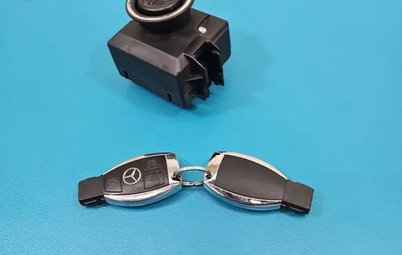 Mercedes-Benz C W204 Ignition lock A2079057101 IMPRK1614981