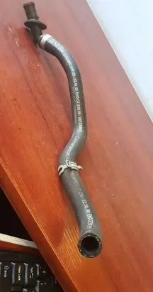 Mercedes-Benz E W211 Engine coolant pipe/hose A2118302615