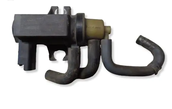 Ford Fiesta Turbo solenoid valve CM5G9F490AA 70401101 14T328