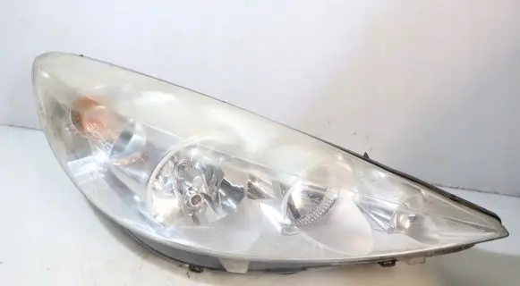 Peugeot 206+ Headlight/headlamp
