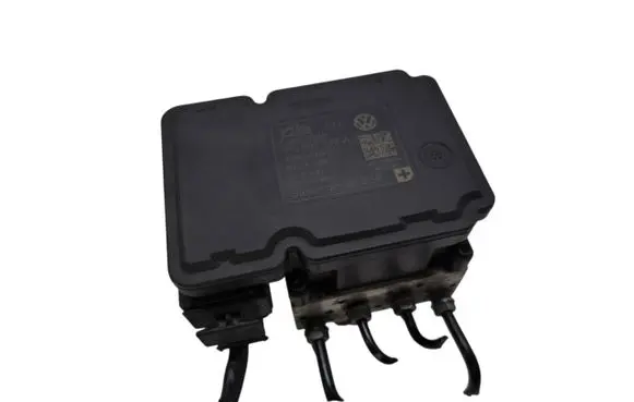 Skoda Octavia Mk2 (1Z) ABS Pump 1K0614517AT 1K0907379AJ 10096103343
