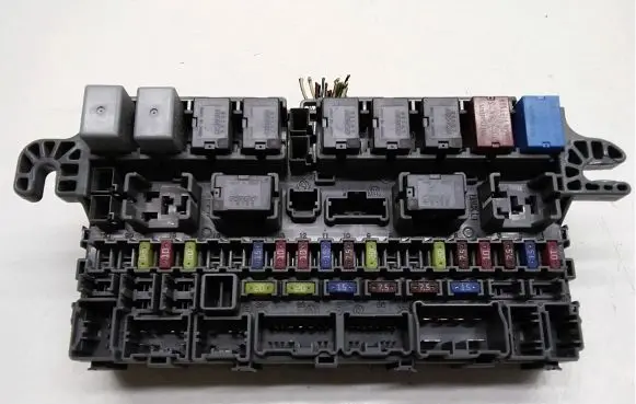 Honda Jazz Fuse box set PA66PPE DSA39 HONDAPPGF15