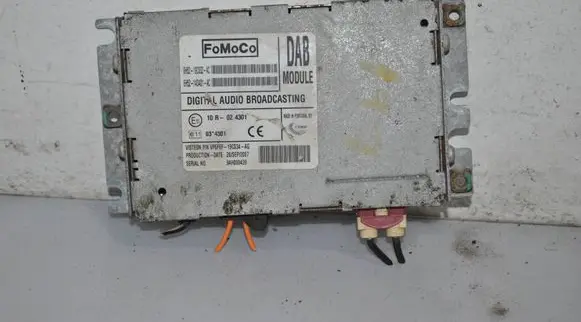 Jaguar XF Antenna control unit 6H5219C032AC