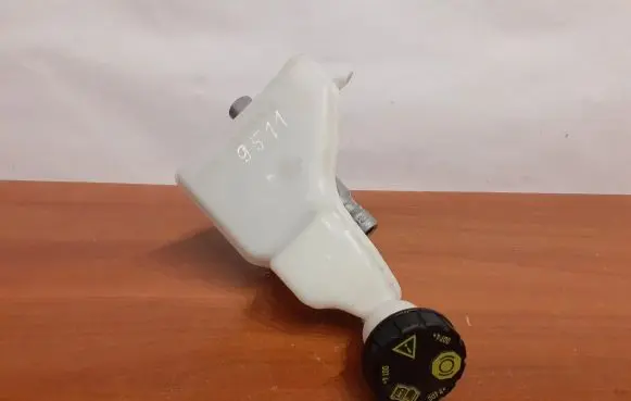 Mercedes-Benz A W177 Master brake cylinder 9511 A1774304300