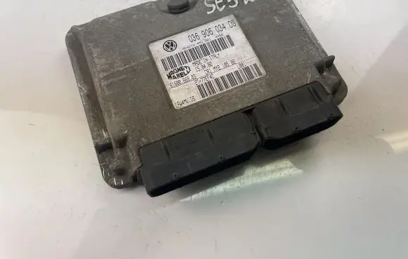 Seat Toledo II (1M) Engine control unit/module ECU 036906034DS