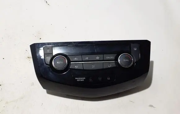 Nissan Qashqai Air conditioner control unit module 275004EA0A