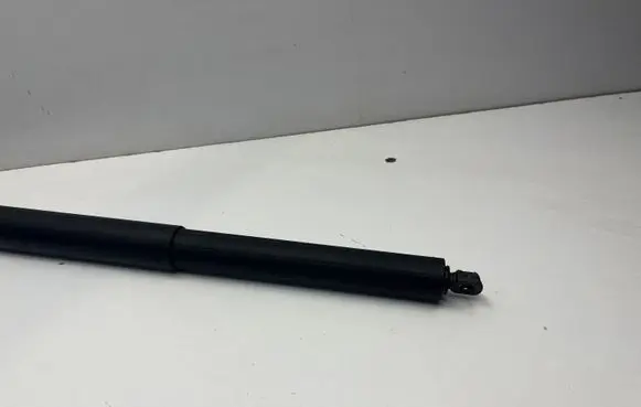 Land Rover Discovery 5 Tailgate strut HY3270355AC