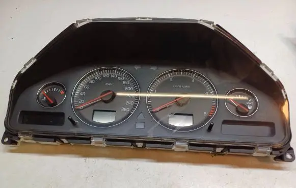 Volvo S60 Speedometer (instrument cluster) 30682277 8602885 69594220T