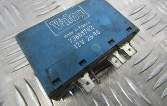 Peugeot 605 Other relay 73808702