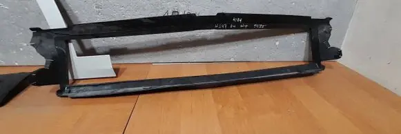 Mercedes-Benz GLA H247 Radiator trim A2478857004