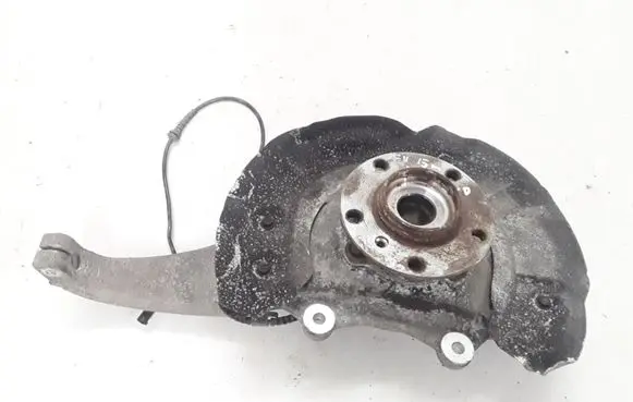 BMW 5 F10 F11 Front wheel hub