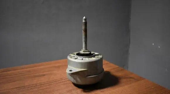 Porsche 911 991 Engine mount vacuum valve 99137504904