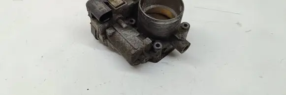 Volkswagen Golf V Throttle valve 03c133062a