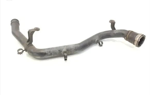 Audi Q7 4L Intercooler hose/pipe 7L6145795S 7L6145770M