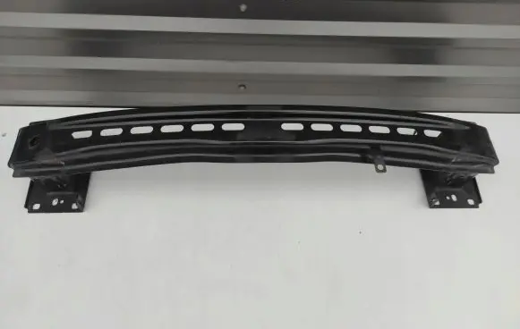 Skoda Octavia Mk3 (5E) Front bumper cross member 135730r