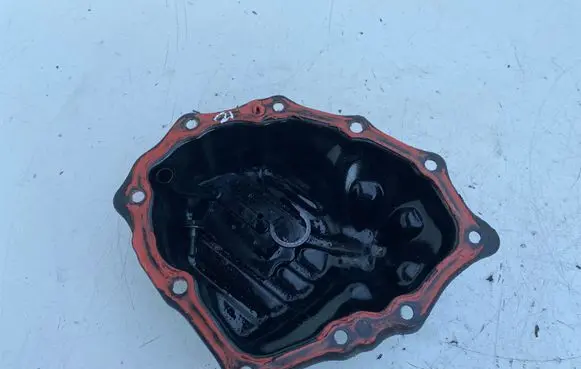Toyota Corolla Verso E121 Gearbox sump 