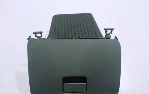 Ford Focus Glove box 4N51A06044 4M51A06044C 1M51A06044
