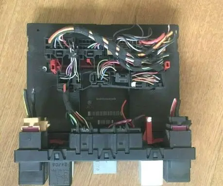 Volkswagen PASSAT B6 Comfort/convenience module 3C0937049H