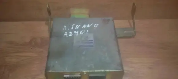 Nissan Sunny Engine control unit/module 2371066c00 a93b71565