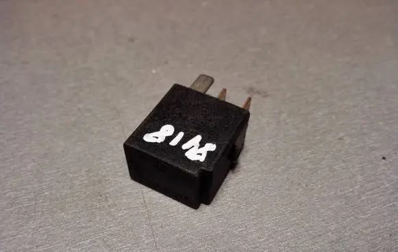 Mercedes-Benz C W202 Other relay 0025421119
