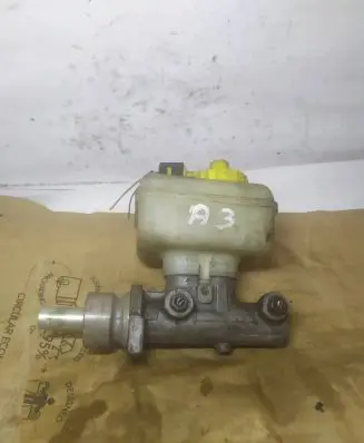Volkswagen Golf IV Master brake cylinder 21027099