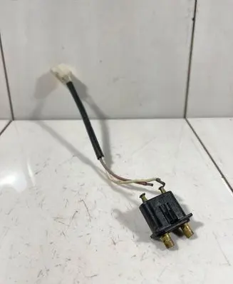 Mercedes-Benz Vaneo W414 Sliding door contact joint 9018200254