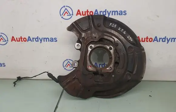 BMW X3 F25 Rear wheel hub spindle/knuckle 6797569 33406797569