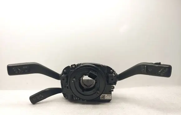 Volkswagen PASSAT B7 Wiper turn signal indicator stalk/switch 5K0953569T 3C9953502B 3C9953501BG