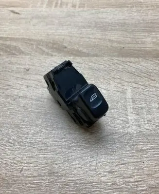Volvo XC90 Electric window control switch 30658696