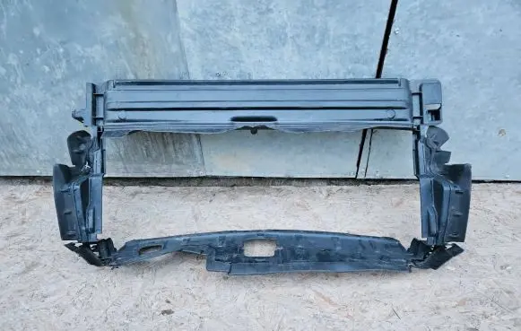 Opel Vivaro Radiator support slam panel 93458667