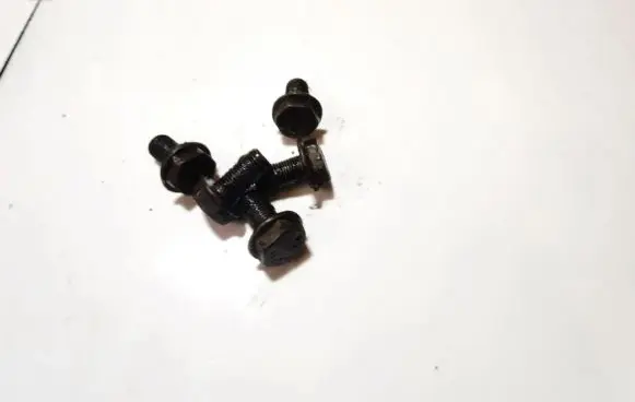 Volkswagen Polo IV 9N3 Nuts/bolts 