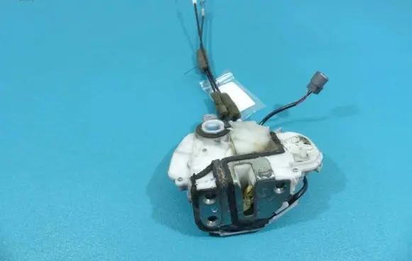Honda Legend Rear door lock IMPRK856428