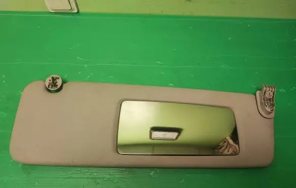 Opel Vivaro Sun visor