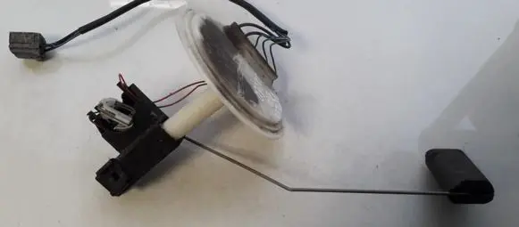 Volvo S80 Fuel level sensor 
