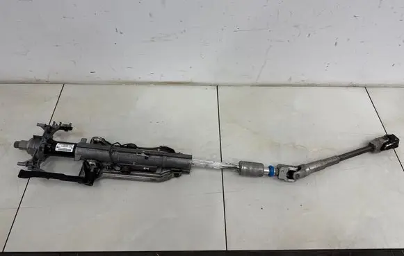 BMW 1 E81 E87 Steering wheel axle set 831401084515 6786899